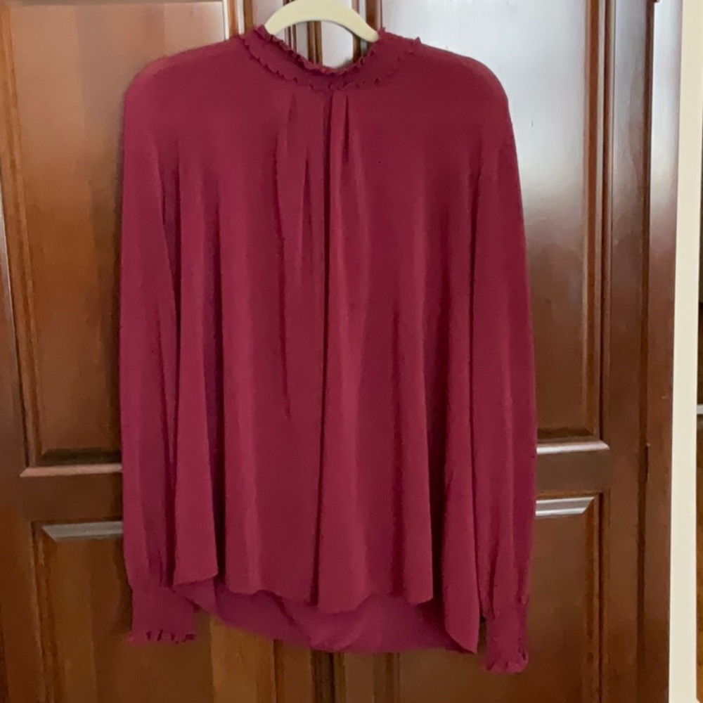 ANN TAYLOR Smocked Neck Tunic in Burgundy - Size XXL